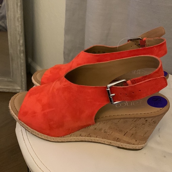 Franco Sarto Sandals - Picture 2 of 4